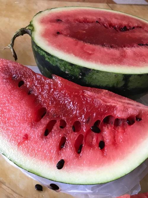 吃瓜视频看多了怎么办,吃瓜成瘾？揭秘如何摆脱“吃瓜”视频的诱惑