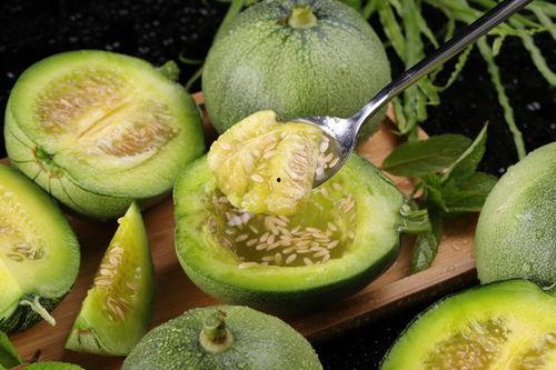 吃绿宝石瓜视频大全,视频大全带你领略瓜果魅力