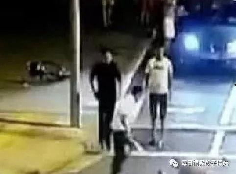 万达后街吃瓜事件视频完整版,视频完整版揭秘惊人真相