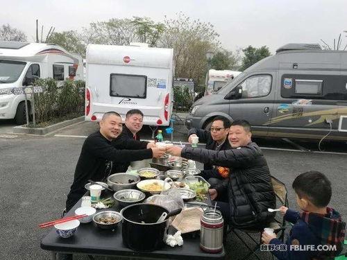 老友出行吃瓜视频,揭秘娱乐圈幕后故事