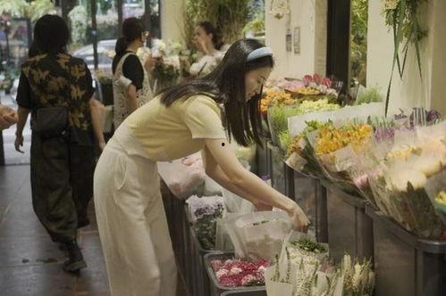 花店女老板 吃瓜视频大全,揭秘娱乐圈幕后趣闻