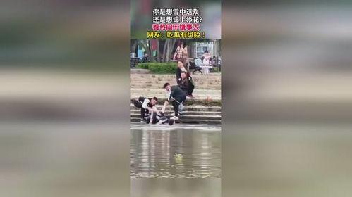 悠闲吃瓜群众视频,揭秘热门视频背后的趣味故事