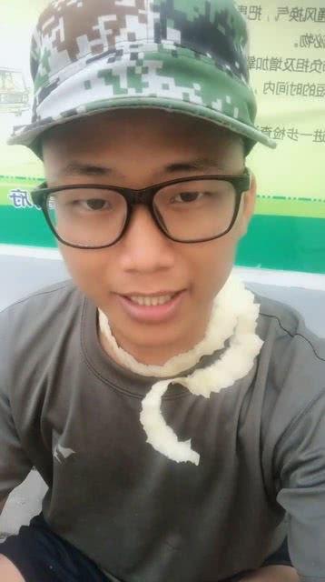 吃瓜唠嗑视频,揭秘热门视频背后的故事与幕后花絮