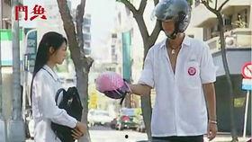 吃瓜大哥大姐视频下载,视频下载背后的热门现象