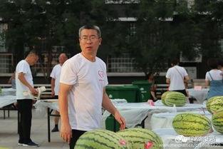 就业现场视频吃大瓜,就业现场大瓜，揭秘职场众生相