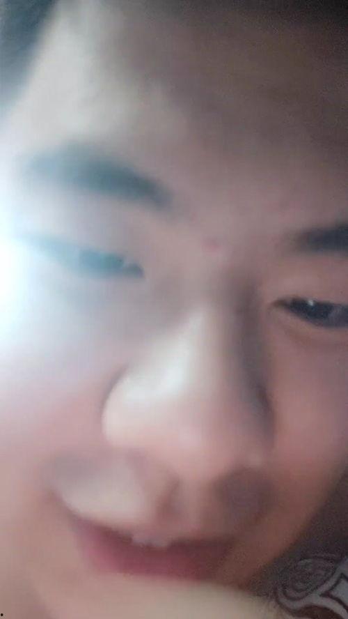 一个正经的吃瓜视频,一场视觉与味蕾的双重盛宴