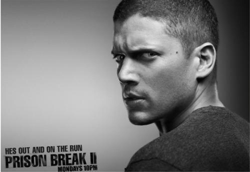 美男越狱吃瓜视频,一场吃瓜群众的视觉盛宴